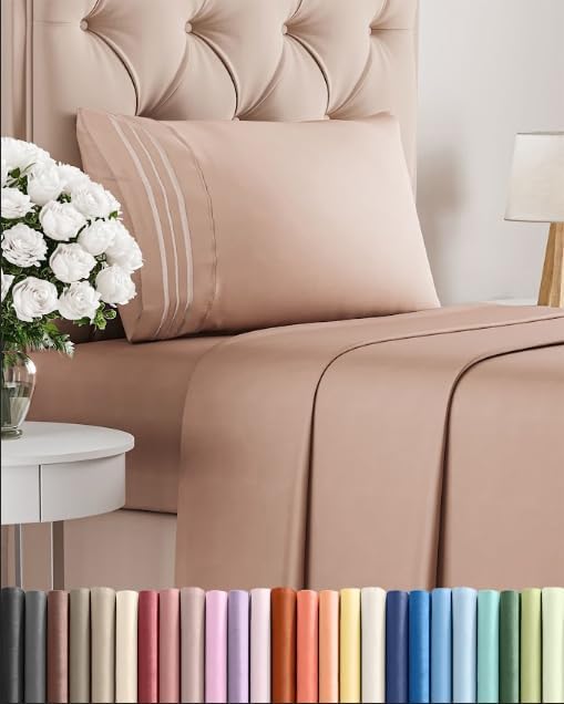 Twin Size 3 Piece Sheet Set by CGKUnlimited