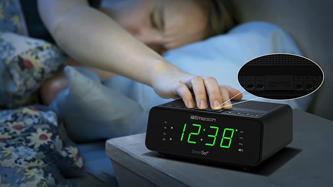 Emerson SmartSet Dual Alarm Clock Radio - Image 5