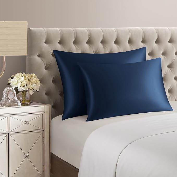 DISANGNI Silk Indulgence Set: Premium 22 Momme Mulberry Silk Pillowcase & Eye - Image 3