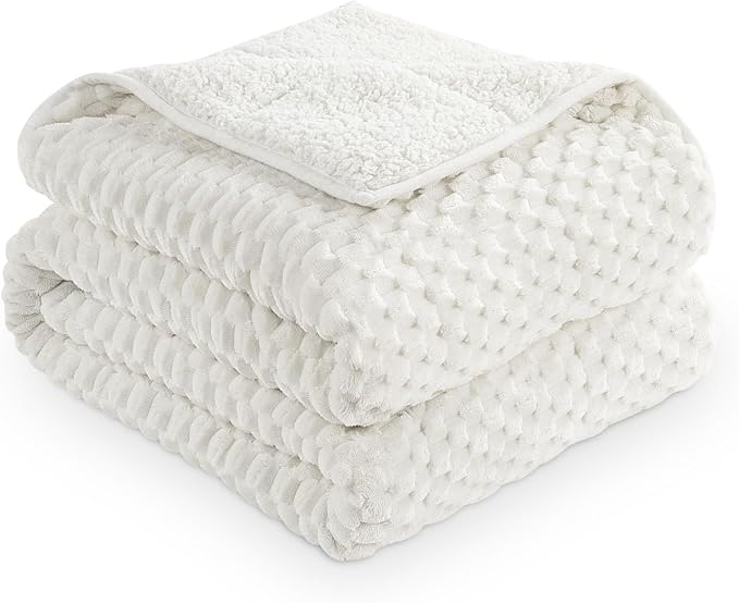 Mr. Sandman Weighted Blankets for Adults Queen Size 12lbs, Warm Sherpa Fleece - Image 8
