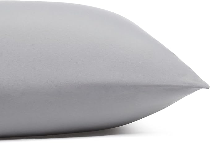 Amazon Basics Lightweight Breathable Brushed Microfiber 3-Piece Bed Sheet Set - Image 5