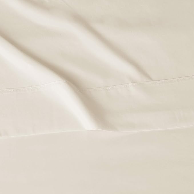 Amazon Basics Lightweight Super Soft Breathable Brushed Microfiber 4 Piece Bed - Image 4