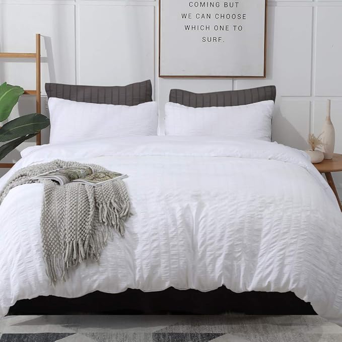 AveLom Seersucker Stripe Duvet Cover Full, 3 Pieces White Zipper Closure Corner by AveLom