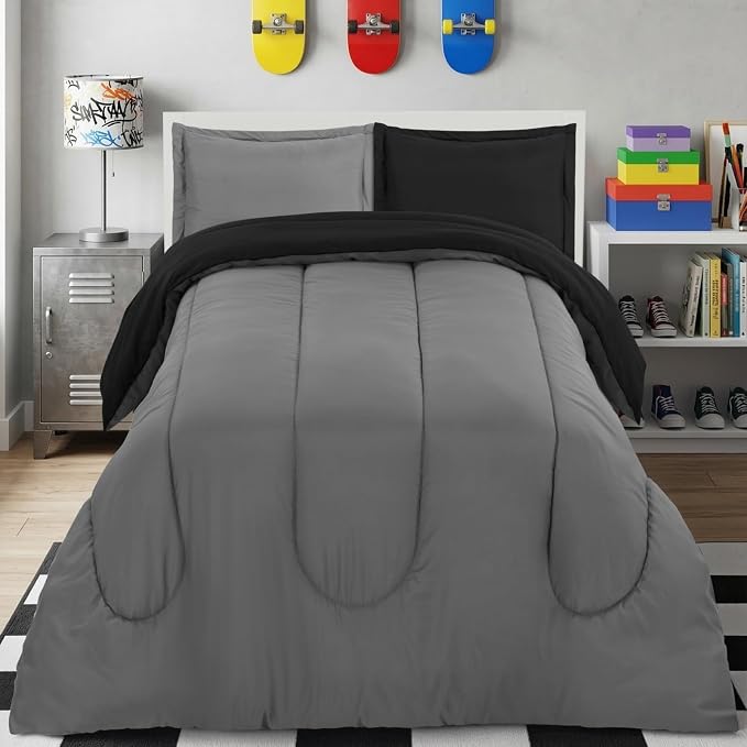 Utopia Bedding Black/Grey Kids Comforter Set by UTOPIABEDDING