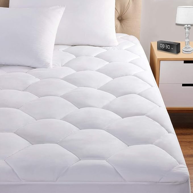 Favorland Twin XL Mattress Pad, 8-21" Deep Pocket Protector Ultra Soft Quilted by Favorland