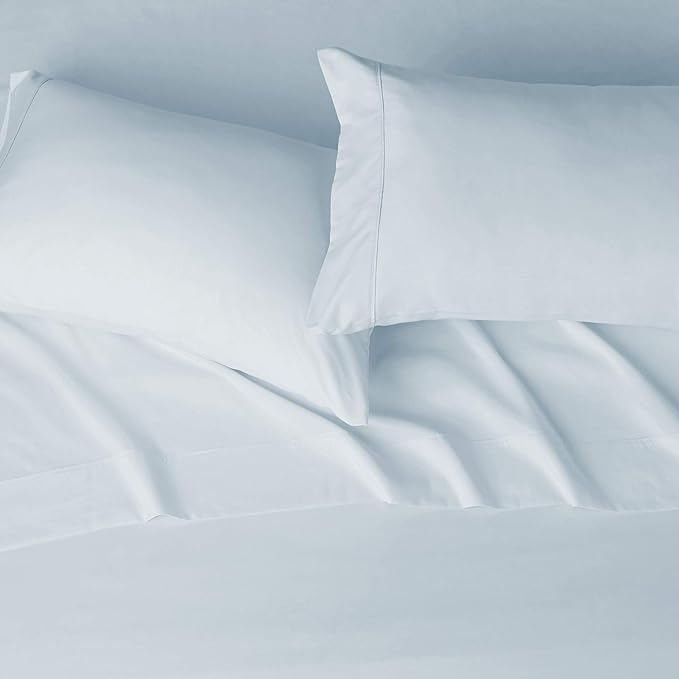 Amazon Basics Breathable, Ultra-Soft, Wrinkle-Resistant Microfiber 4-Piece Bed - Image 3