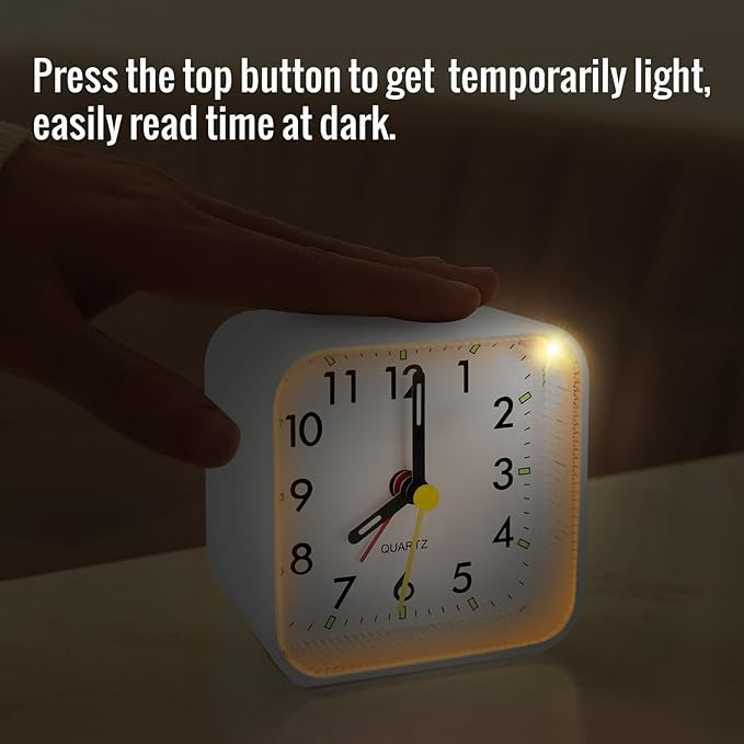 Lamisola Small White Kids Desk Battery Alarm Clock, Analog Travel Clock - Image 4