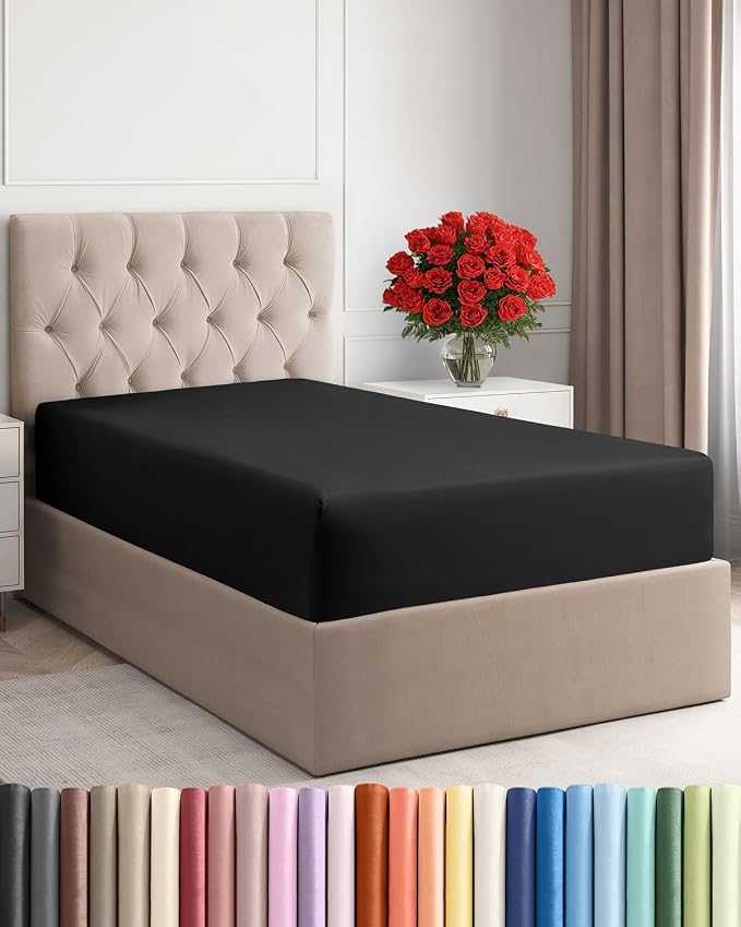 Twin XL Fitted Bed Sheet by CGKUnlimited