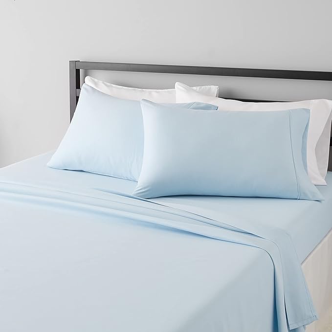 Amazon Basics Lightweight Super Soft Easy Care Microfiber 4-Piece Bed Sheet Set by AmazonBasics