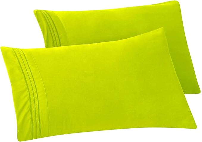 Elegant Comfort Solid Pillowcases 1500 Premium Hotel Quality Microfiber by ELEGANTCOMFORT