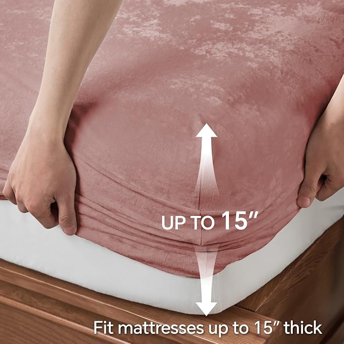 BEDELITE Velvet Fitted Sheet and Pillowcase Set, Luxury Soft Fuzzy Bottom Sheet - Image 5