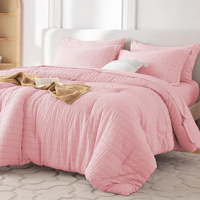 MUXHOMO 7 Pieces California King Comforter Set, Seersucker Bed in a Bag Cal by MUXHOMO