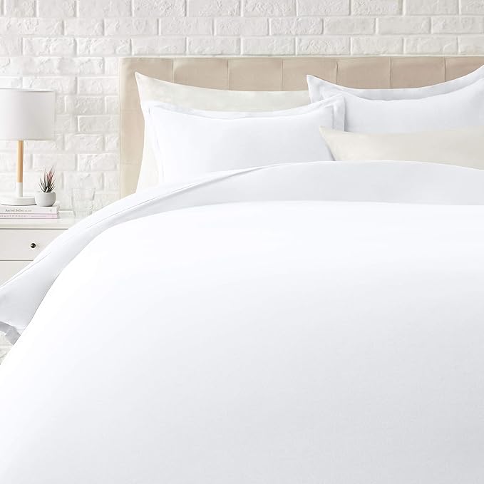 Amazon Basics Lightweight Microfiber 3 Piece Duvet Cover Set by AmazonBasics