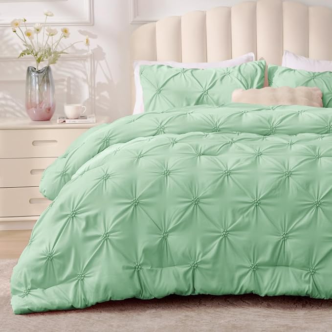 BEDELITE Sage Green Queen Comforter Set by BEDELITE
