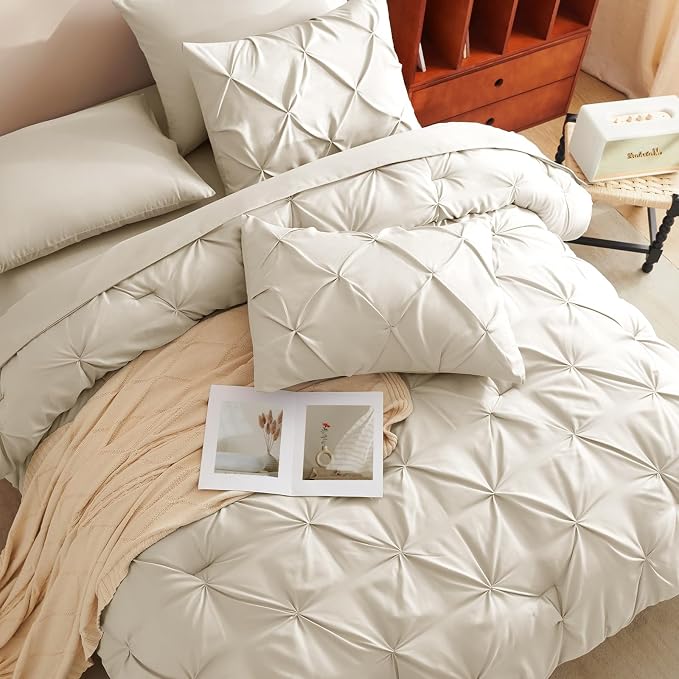 HIMEET Pintuck Bed in a Bag, 5 Pieces Twin Comforter Set Beige, Pinch Pleat Bed - Image 4