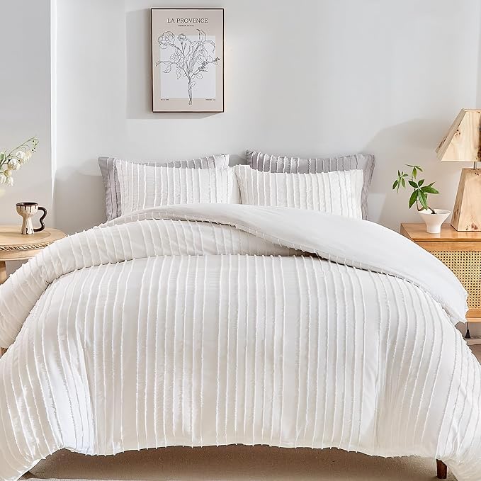 WARMDERN White Boho Duvet Cover Set Queen Size, Striped Textured Tufted Bedding by WARMDERN