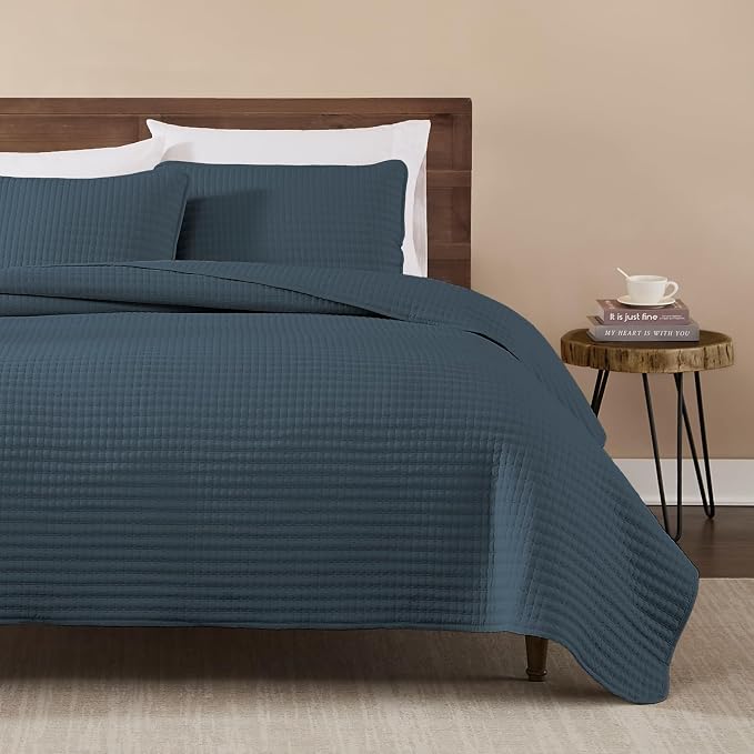WRENSONGE King Size Quilt-3 Pieces Lightweight Navy Blue Bedspreads King Quilt - Image 4