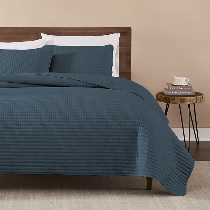 WRENSONGE Queen Quilt-3 Pieces Lightweight Navy Blue Bedspreads Queen Size - Image 3
