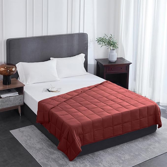 L'AGRATY Weighted Blanket - Image 2