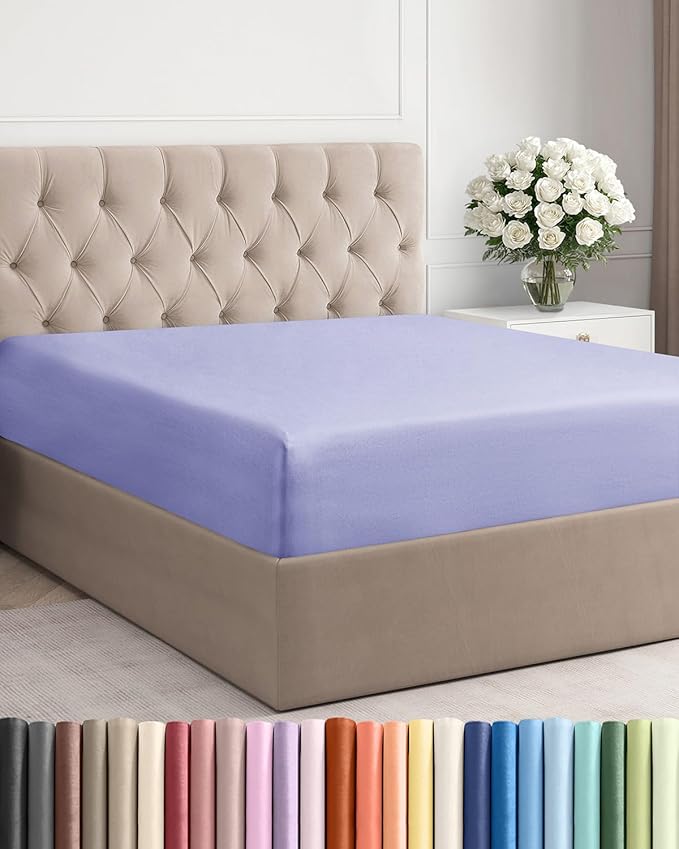 King Fitted Bed Sheet by CGKUnlimited