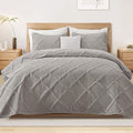 Exclusivo Mezcla Quilt Set Twin Size, 2 Pieces Light Grey Twin Quilt Bedding Set by ExclusivoMezcla