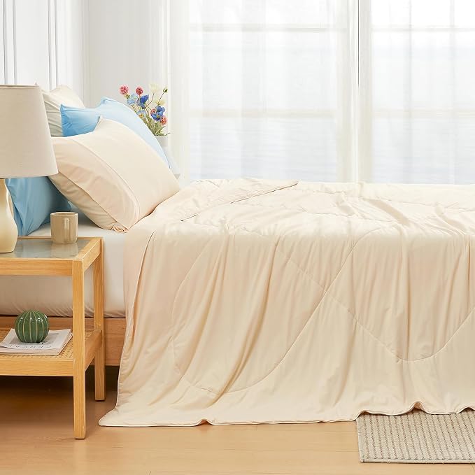 Cozy Bliss Cooling Comforter Queen Size, Cooling Blankets - Image 5