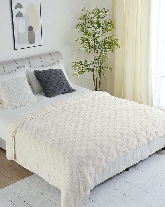 Uttermara Weighted Blankets for Adults Full Size, 3D Jacquard Checkered Warm - Image 5