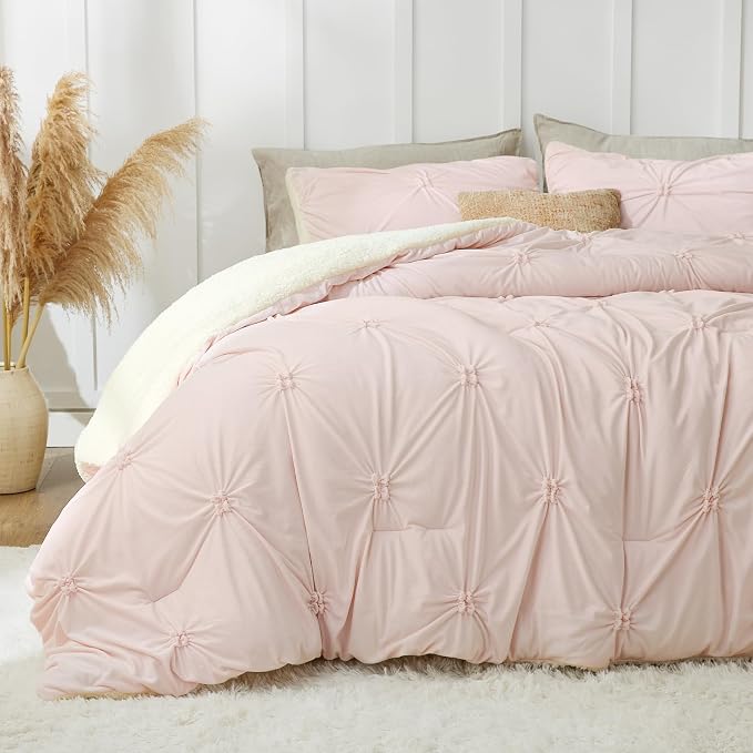BEDELITE Pintuck Fluffy King Size Comforter Set by BEDELITE