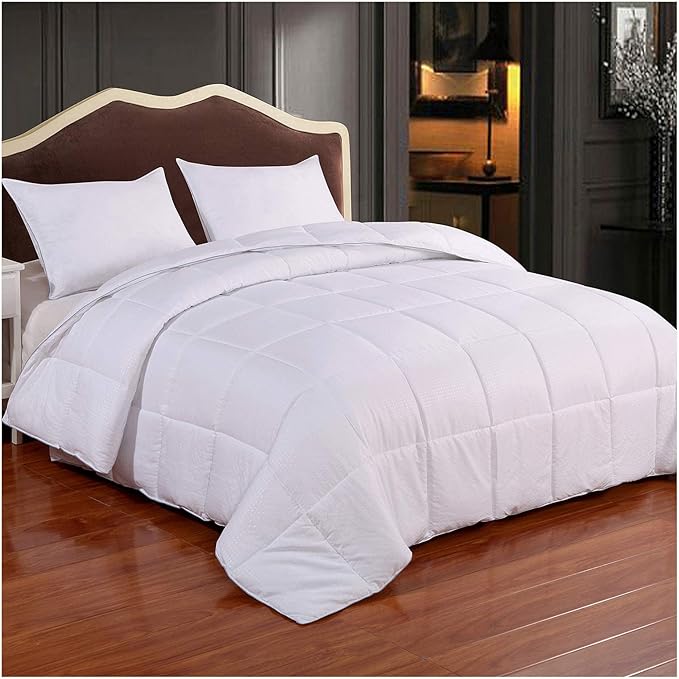 Homelike Moment Comforter King Size by HomelikeMoment