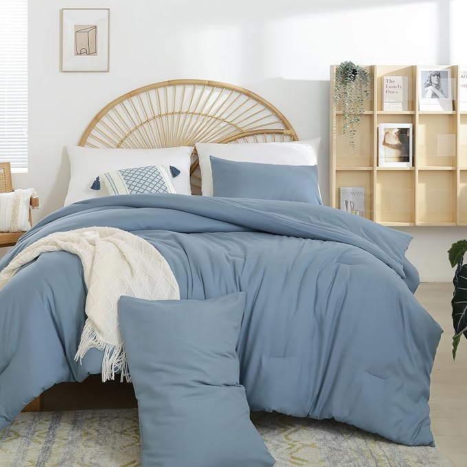 Weigelia Boho Dusty Blue 3PCS Microfiber Bed Comforter Set - Image 3