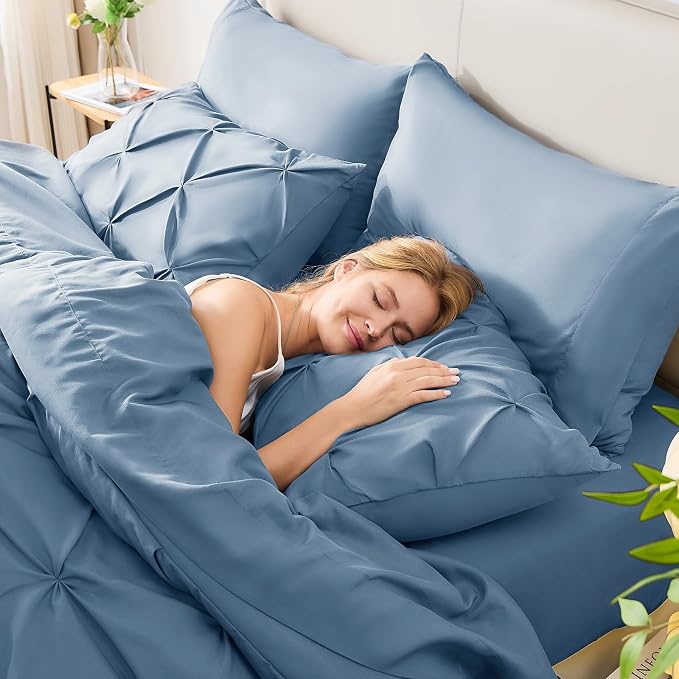 HIMEET Pintuck Bed in a Bag, 7 Pieces Full Size Comforter Set Grayish Blue - Image 7