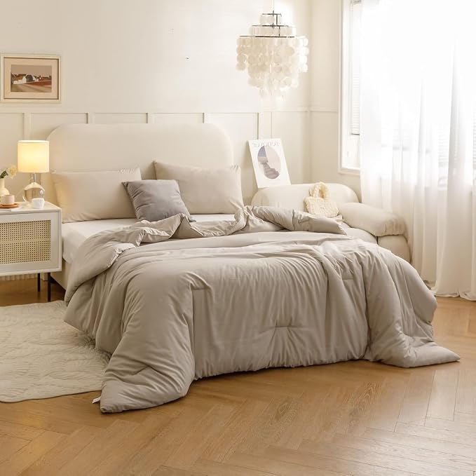 ROSGONIA Alaskan King Comforter 136x120, 1 Extra Large King Size Comforter - Image 5