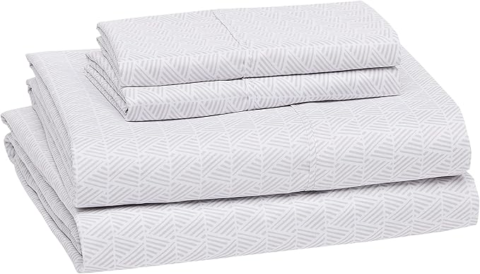 Amazon Basics Lightweight Super Soft, Wrinkle Free, Wrinkle Resistant - Image 2