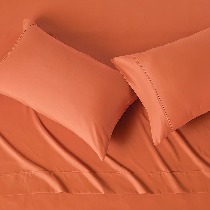 Amazon Basics Lightweight Breathable Microfiber 4-Piece Bed Sheet Set - Image 3