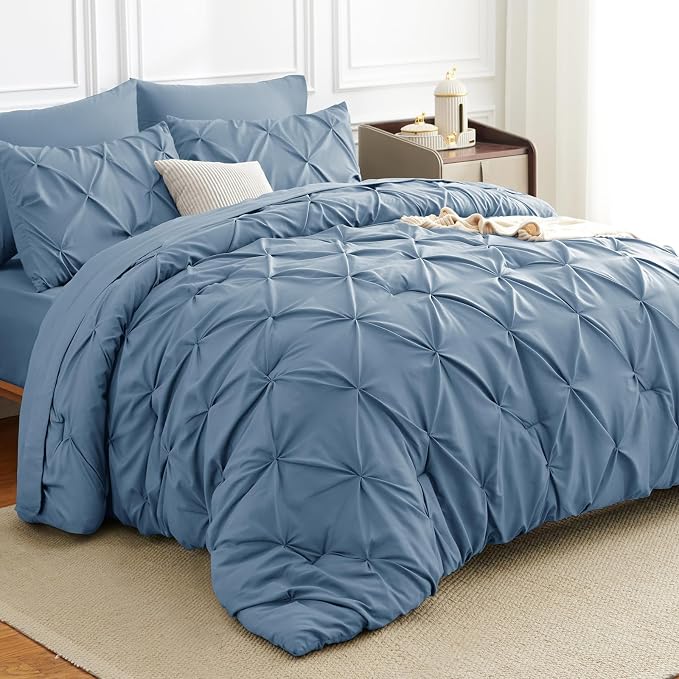 HIMEET Pintuck Bed in a Bag, 7 Pieces Queen Size Comforter Set Grayish Blue by Unknown