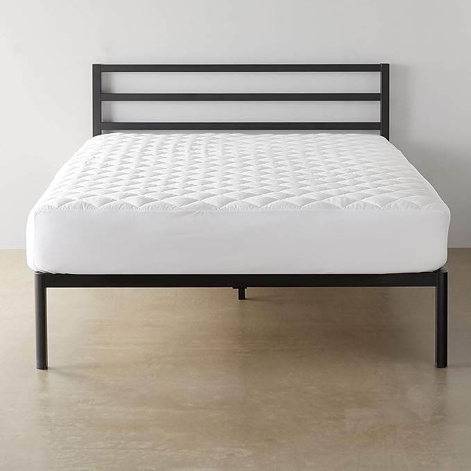Amazon Basics Hypoallergenic Breathable Quilted Mattress Topper Pad, 18 Inches by AmazonBasics
