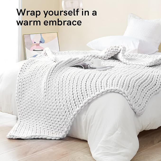 YnM Knitted Weighted Blanket, Hand Made Chunky Knit Weighted Throw Blanket - Image 3