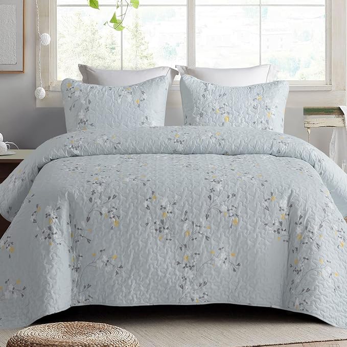 Exclusivo Mezcla Reversible Boho Quilts King Size, Light Blue Bedspreads by ExclusivoMezcla