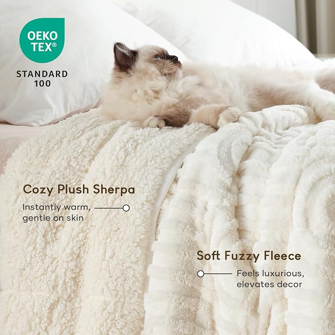Cottonblue Jacquard Weighted Blanket - Image 3