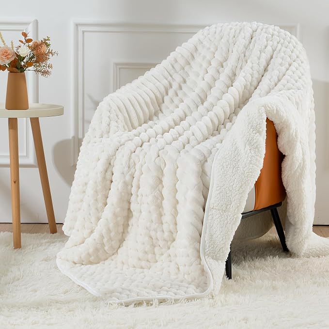 Uttermara Weighted Blankets for Adults Queen Size 20lbs, Soft Warm Sherpa by Uttermara