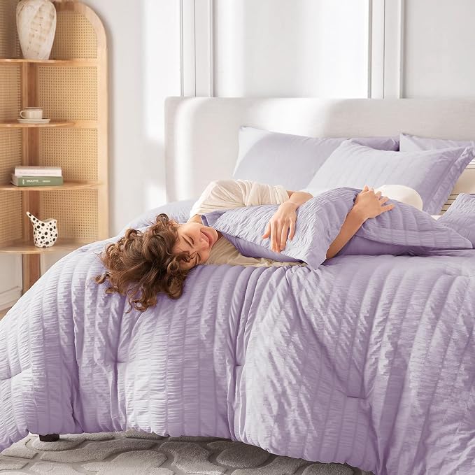 MUXHOMO 7 Pieces Queen Comforter Set, Seersucker Bed in a Bag Queen Size - Image 7