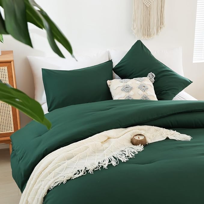 ROSGONIA King Size Comforter Set Emerald Green, All Season Blanket Lightweight - Image 6