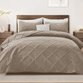 Exclusivo Mezcla King Size Quilt Set by ExclusivoMezcla