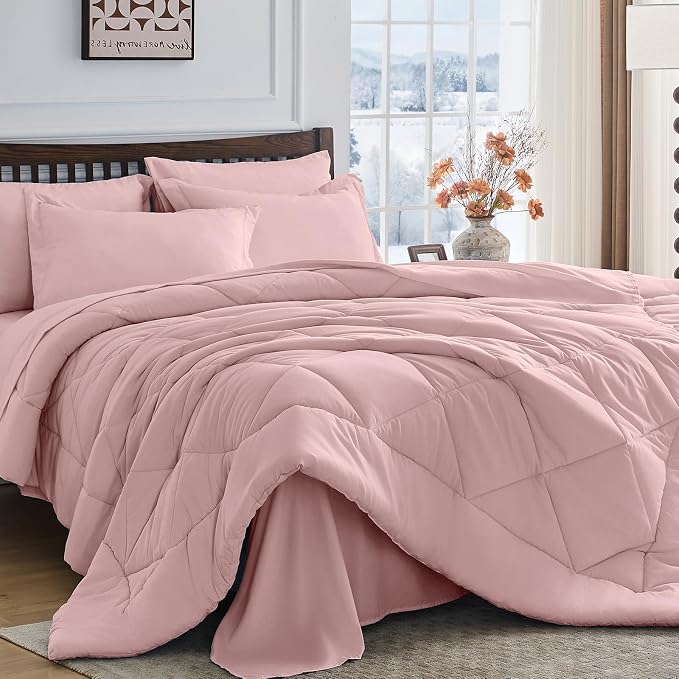 HEVUMYI Dusty Pink Queen Comforter Set by HEVUMYI