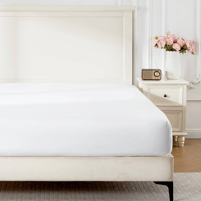 Rose&RISY White Queen Fitted Sheet, Soft and Breathable by ROSERISY