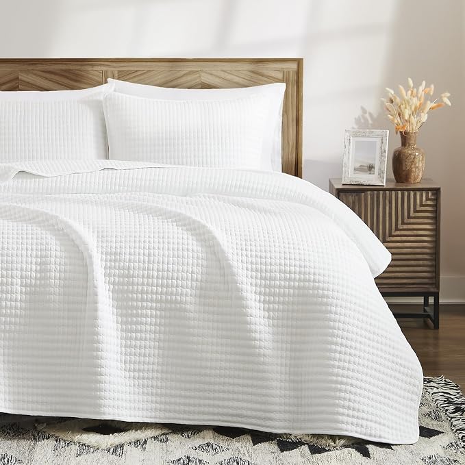 WRENSONGE White King Size Quilt Bedding Sets-3 Pieces Lightweight Bedspreads - Image 8
