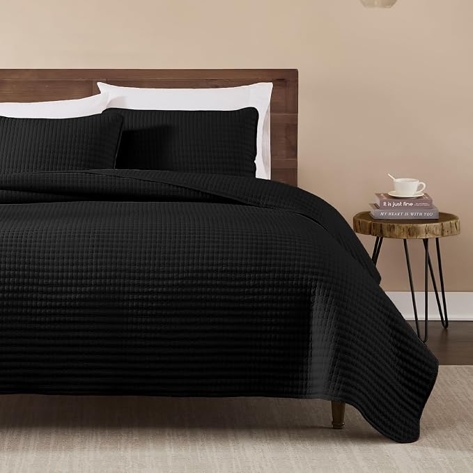 WRENSONGE Queen Quilt-3 Pieces Lightweight Bedspreads Black Queen Size Quilt - Image 3