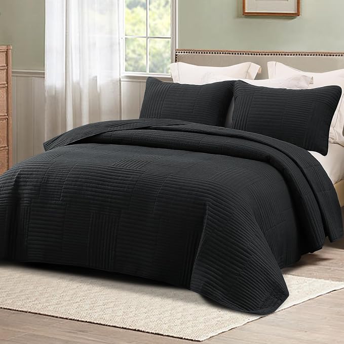 Whale Flotilla Ultra Soft King Quilt Bedding Set, Lightweight Microfiber Black - Image 9