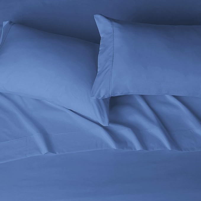 Amazon Basics Lightweight Breathable, Wrinkle Resistant Microfiber 4-Piece Bed - Image 3