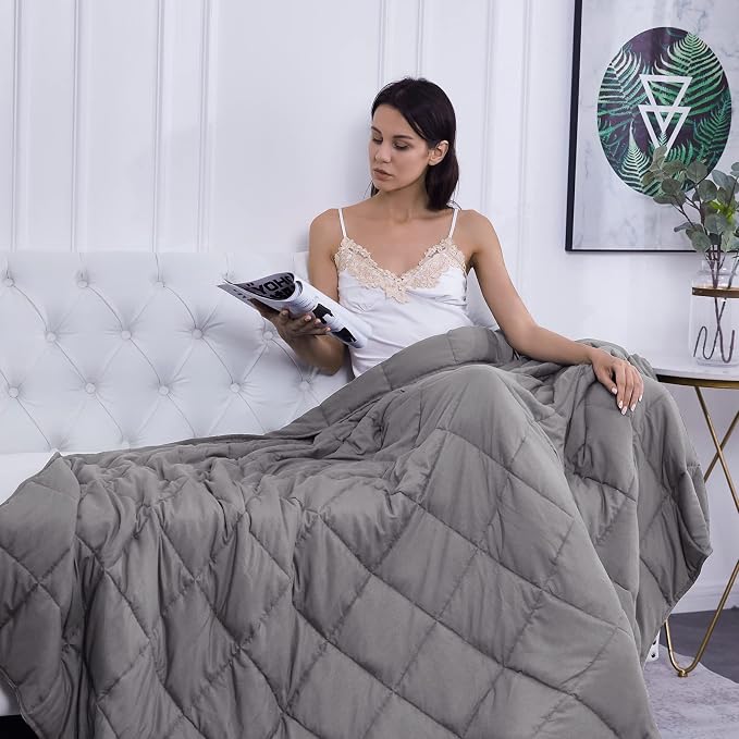 L'AGRATY Weighted Blanket - Image 7